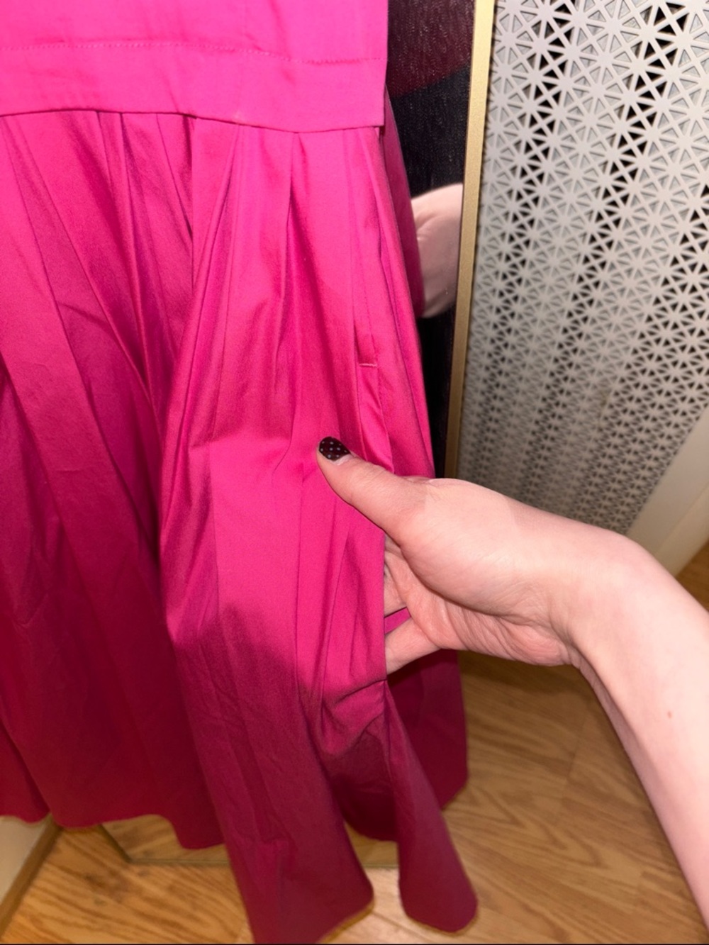‘S Max Mara Bright Fuchsia Sleeveless Pleated Dress - Picture 7 of 8